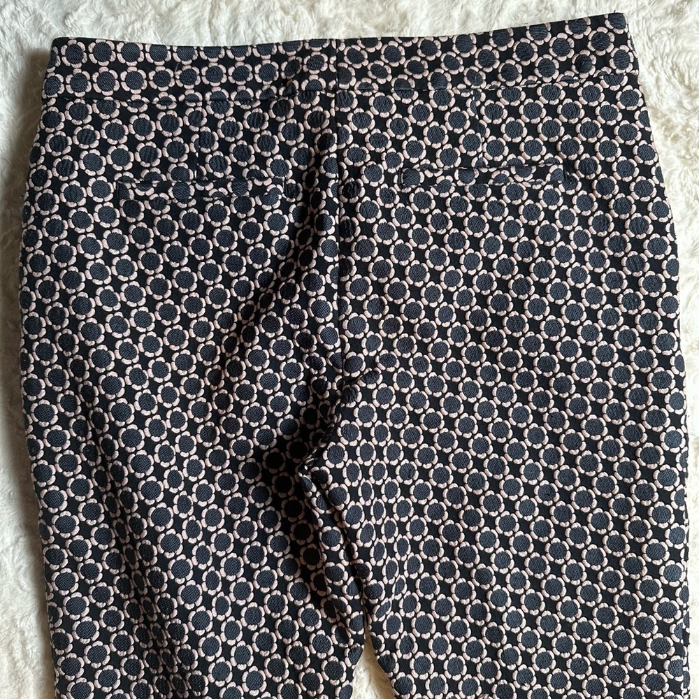 Ann Taylor Black and Cream Textured Pants - Picture 4 of 6
